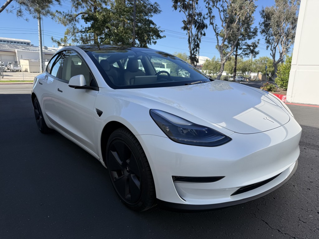 tesla model 3 2023 5YJ3E1EA2PF596052 image tesla model 3 2023 5YJ3E1EA2PF596052 image